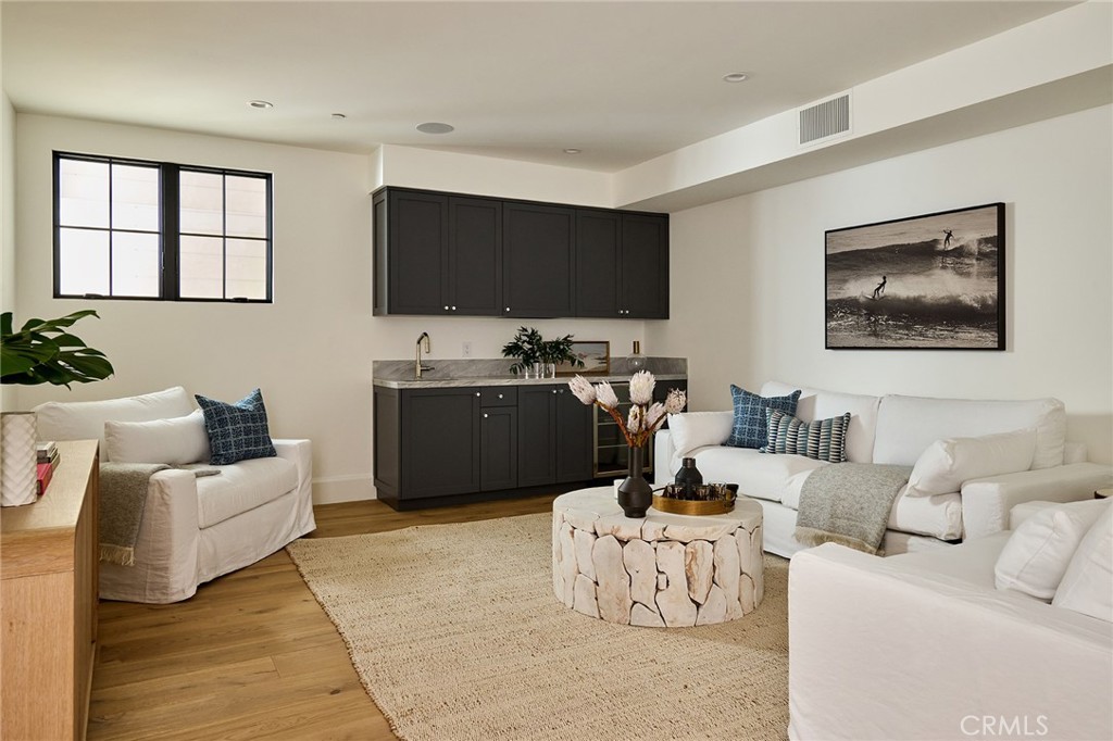409 Bayview Drive