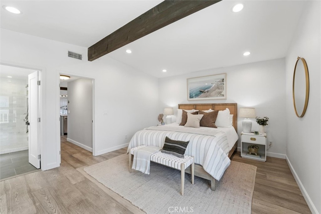 1610 Carver