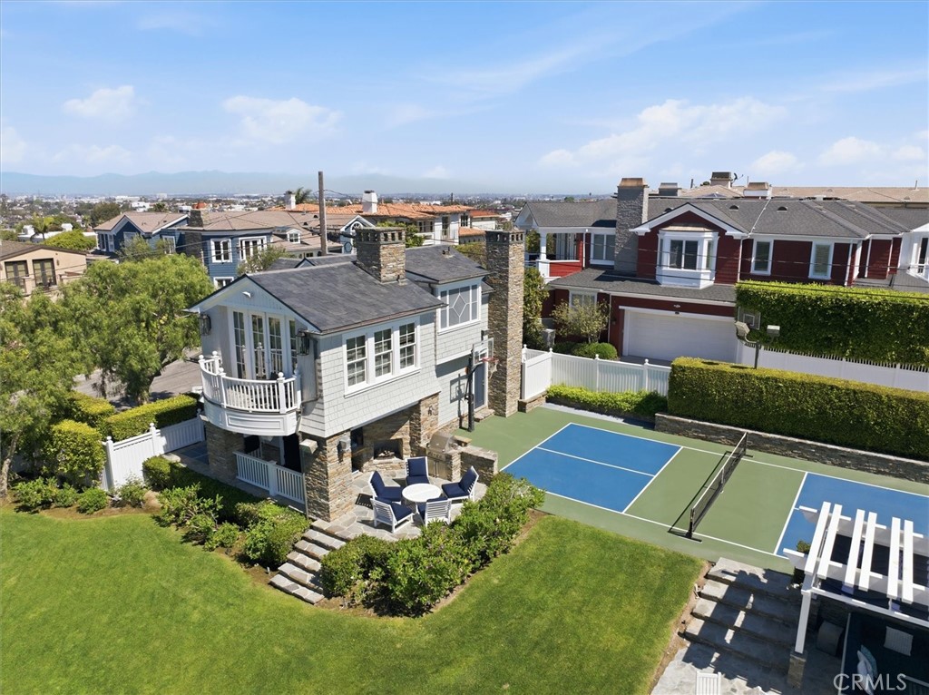 814 Pacific Avenue