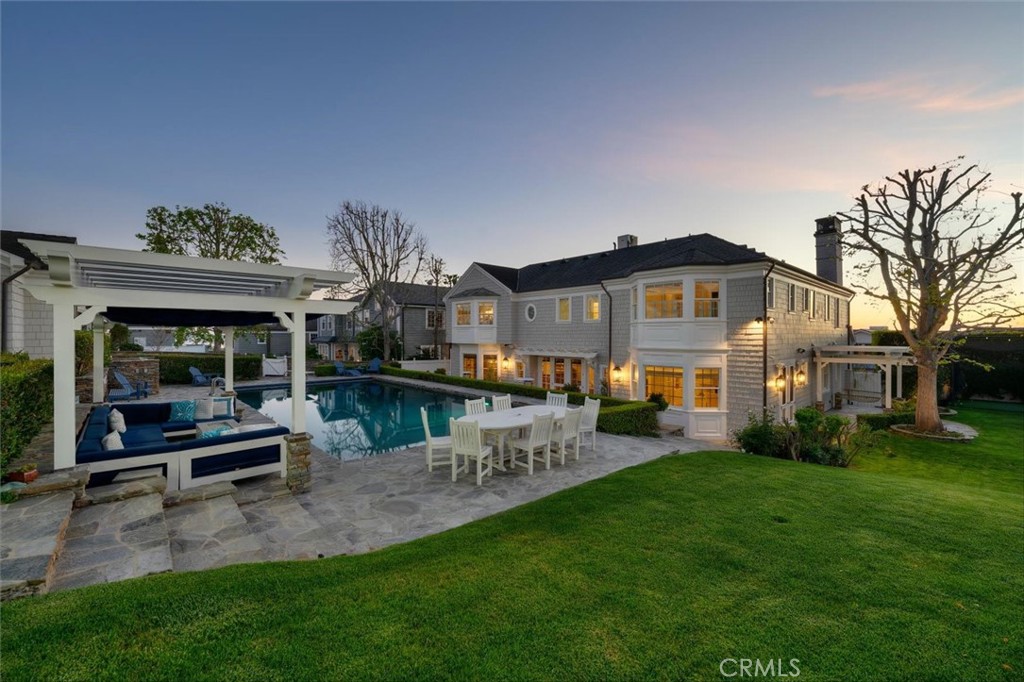 814 Pacific Avenue