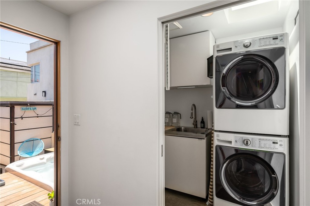 324 6th Street