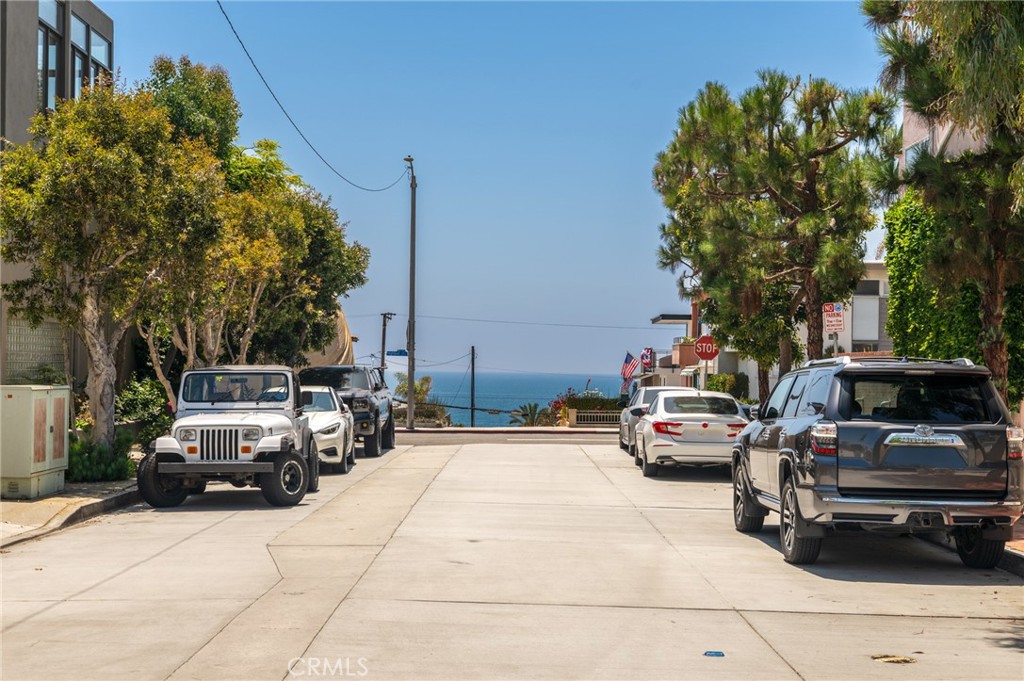 324 6th Street