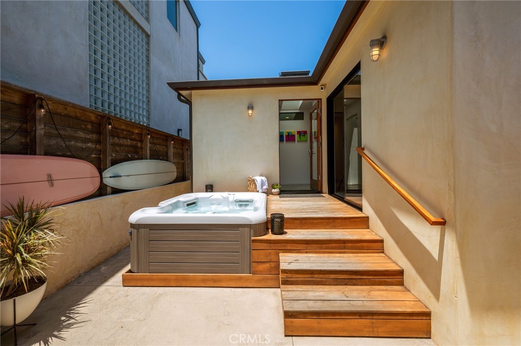 324 6th Street