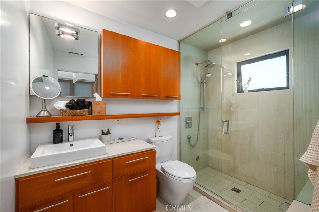 324 6th Street