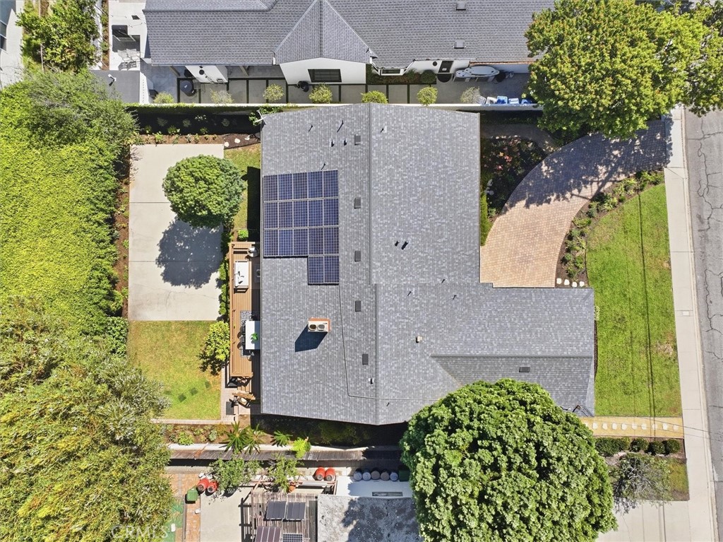 304 N Meadows