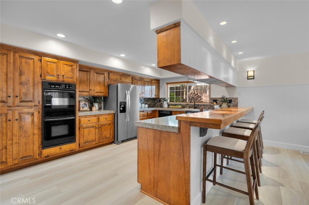 304 N Meadows
