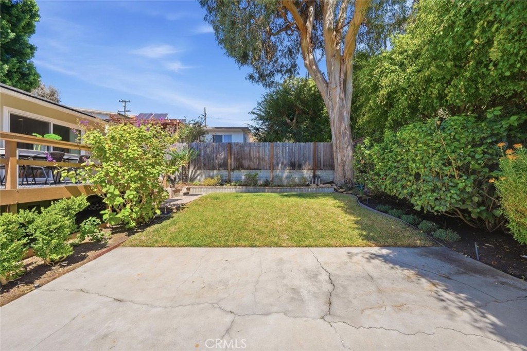 304 N Meadows