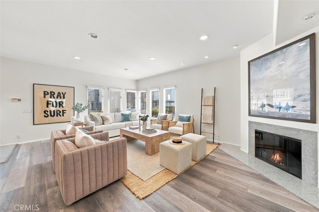 17 16th Street
