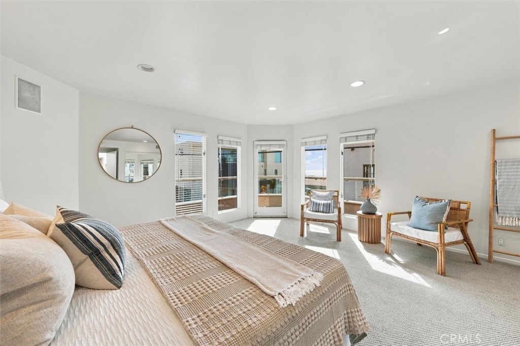 17 16th Street