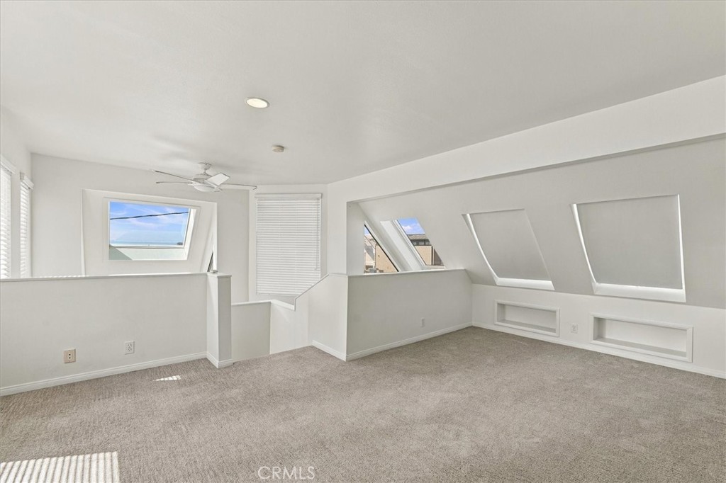 17 16th Street