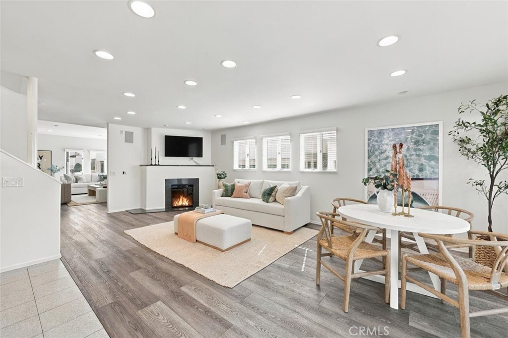 17 16th Street
