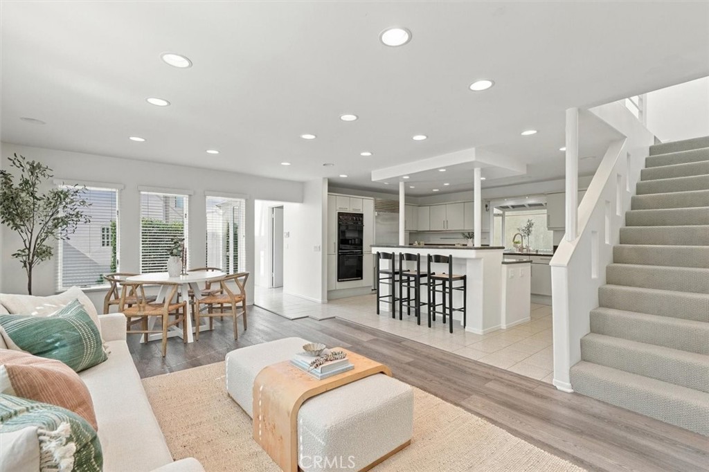 17 16th Street