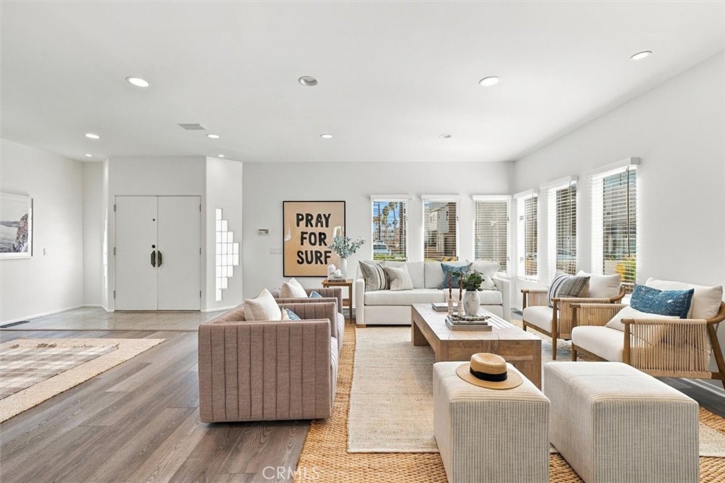 17 16th Street
