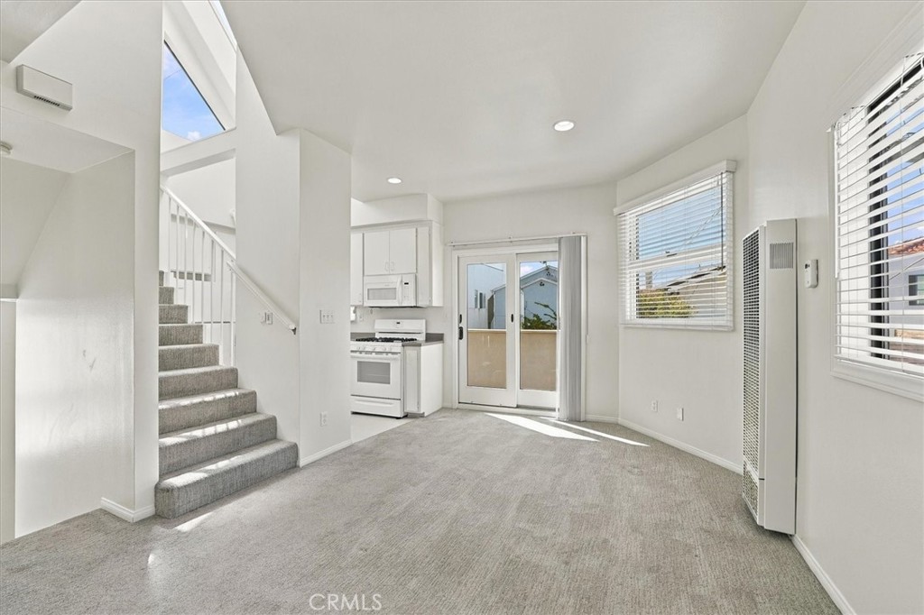 17 16th Street