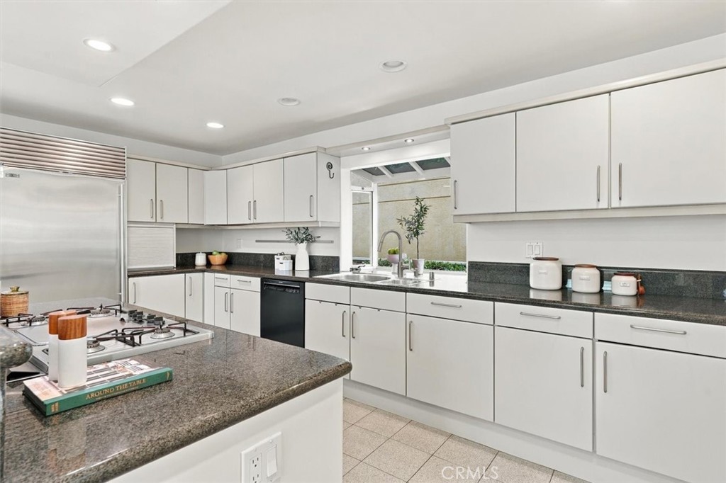 17 16th Street