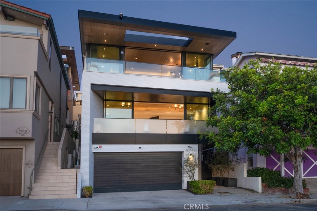 2612 Highland Manhattan Beach Ca Us 90266 Sb26227397