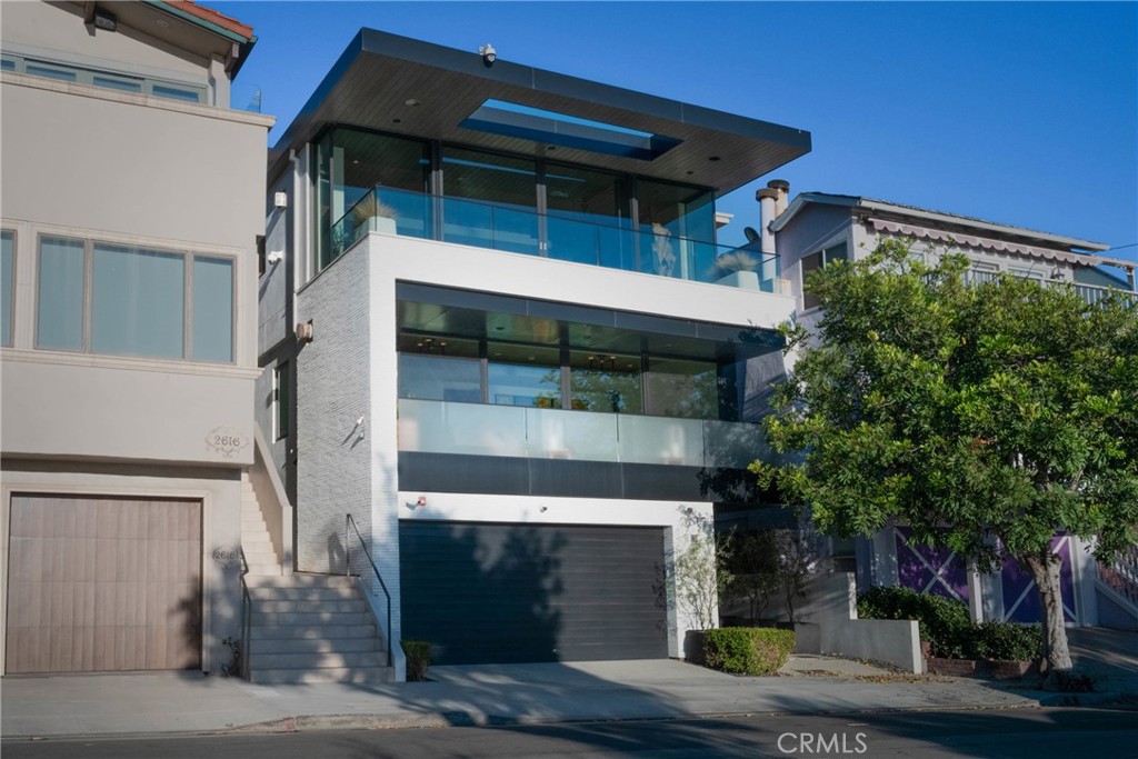 2612 Highland