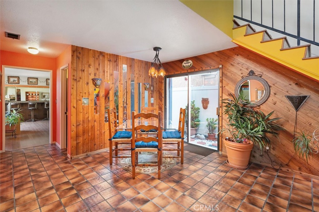537 3rd Street