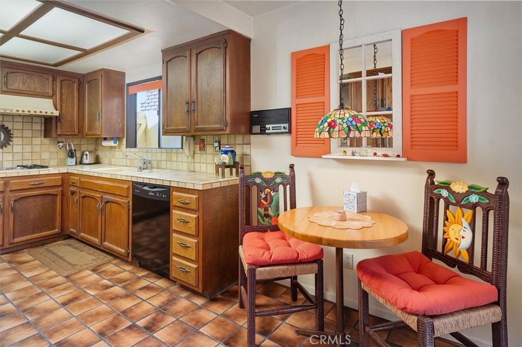 537 3rd Street