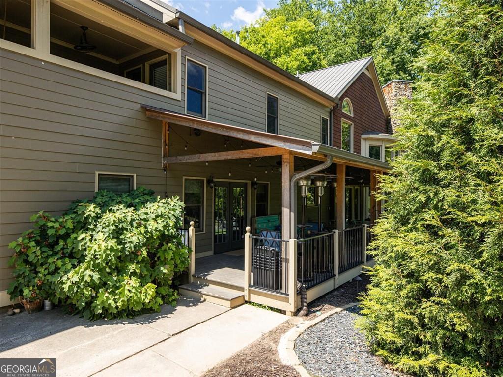 253 Happy Trails Way