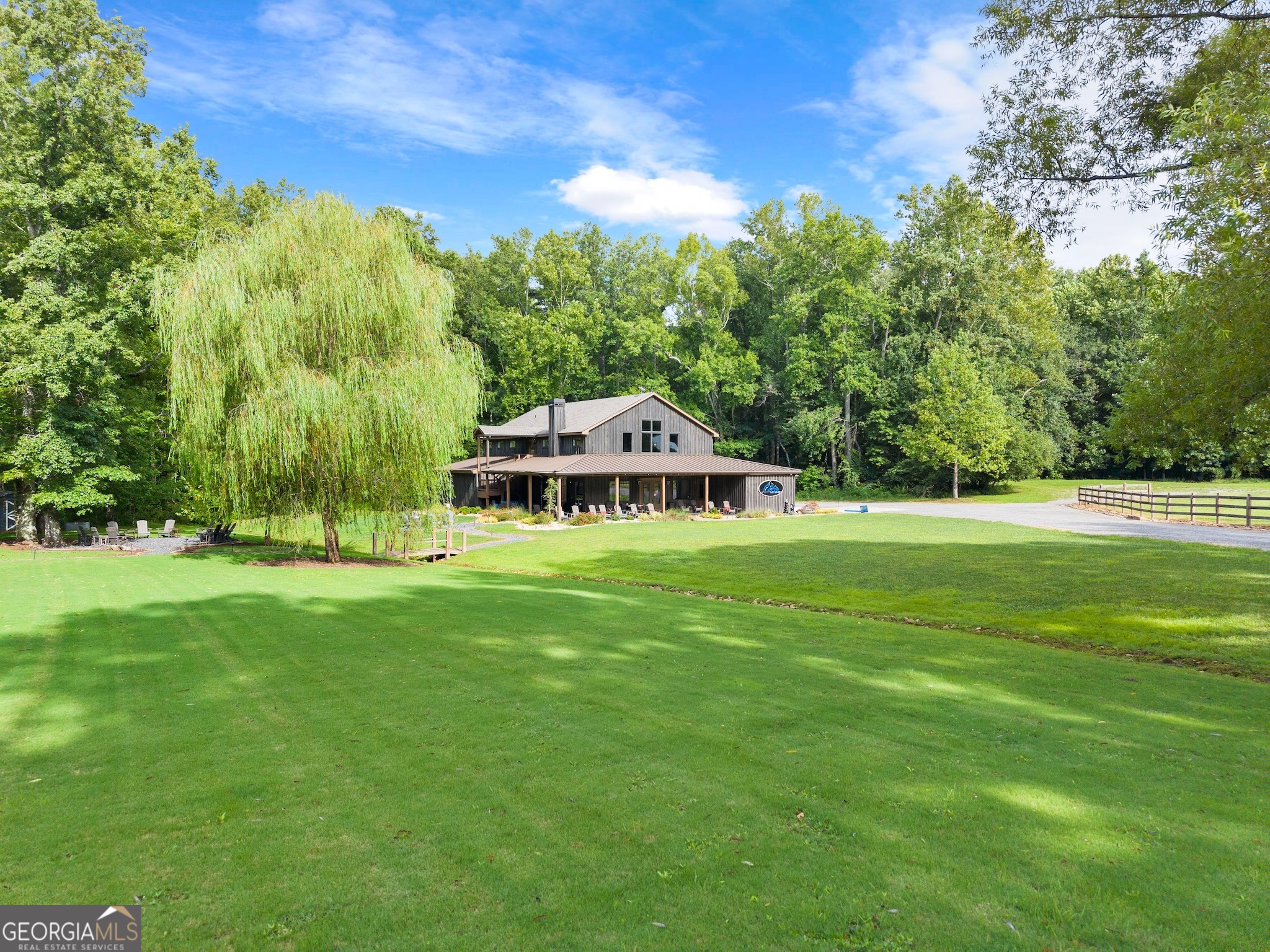 253 Happy Trails Way
