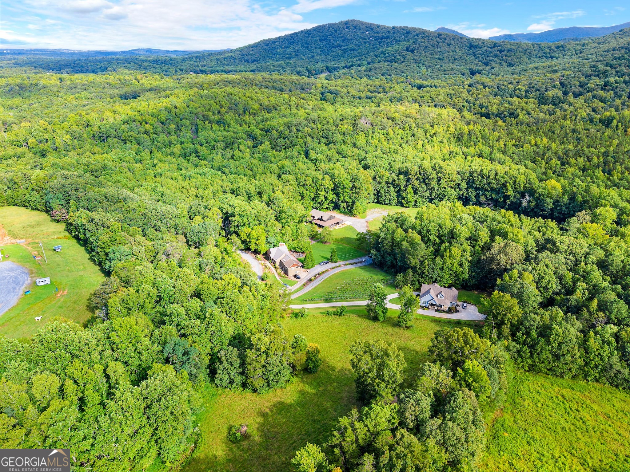 253 Happy Trails Way