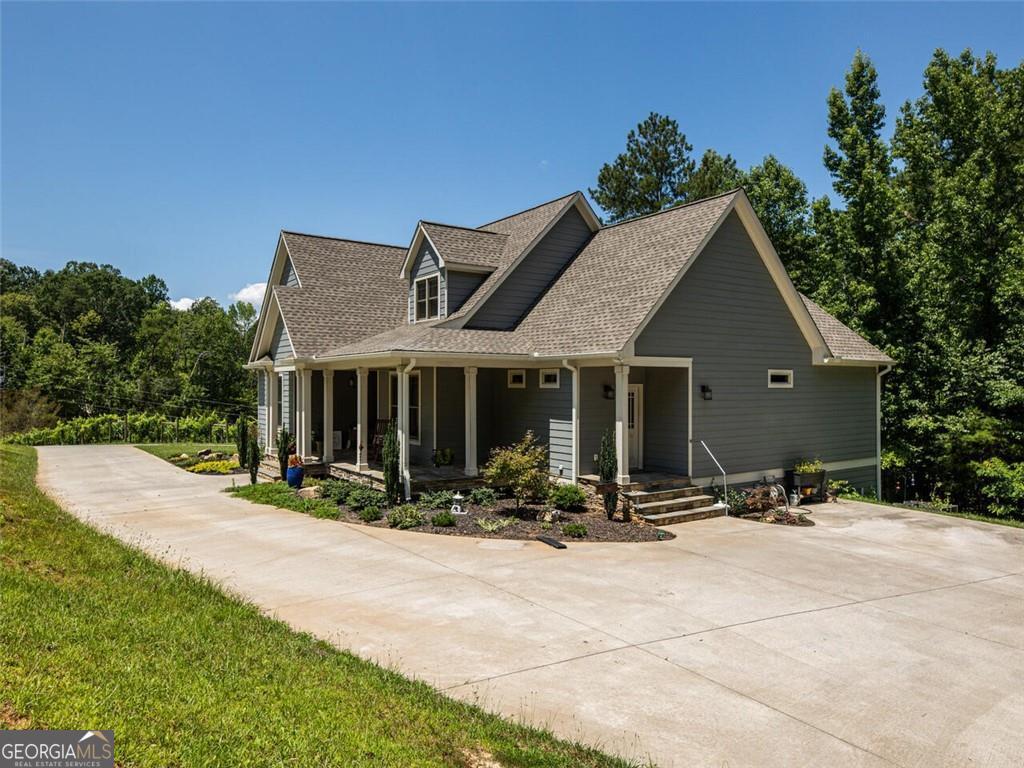 253 Happy Trails Way