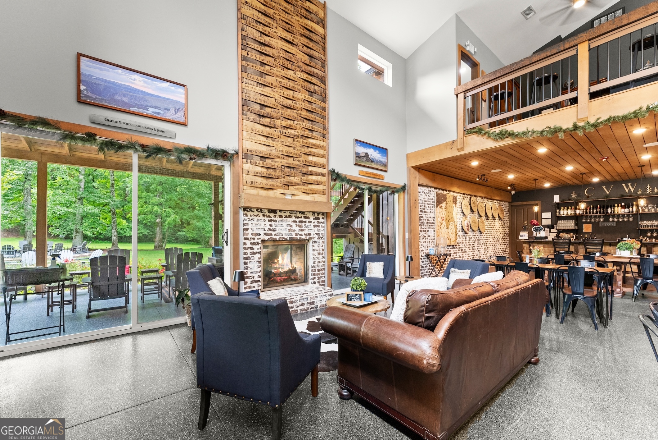 253 Happy Trails Way