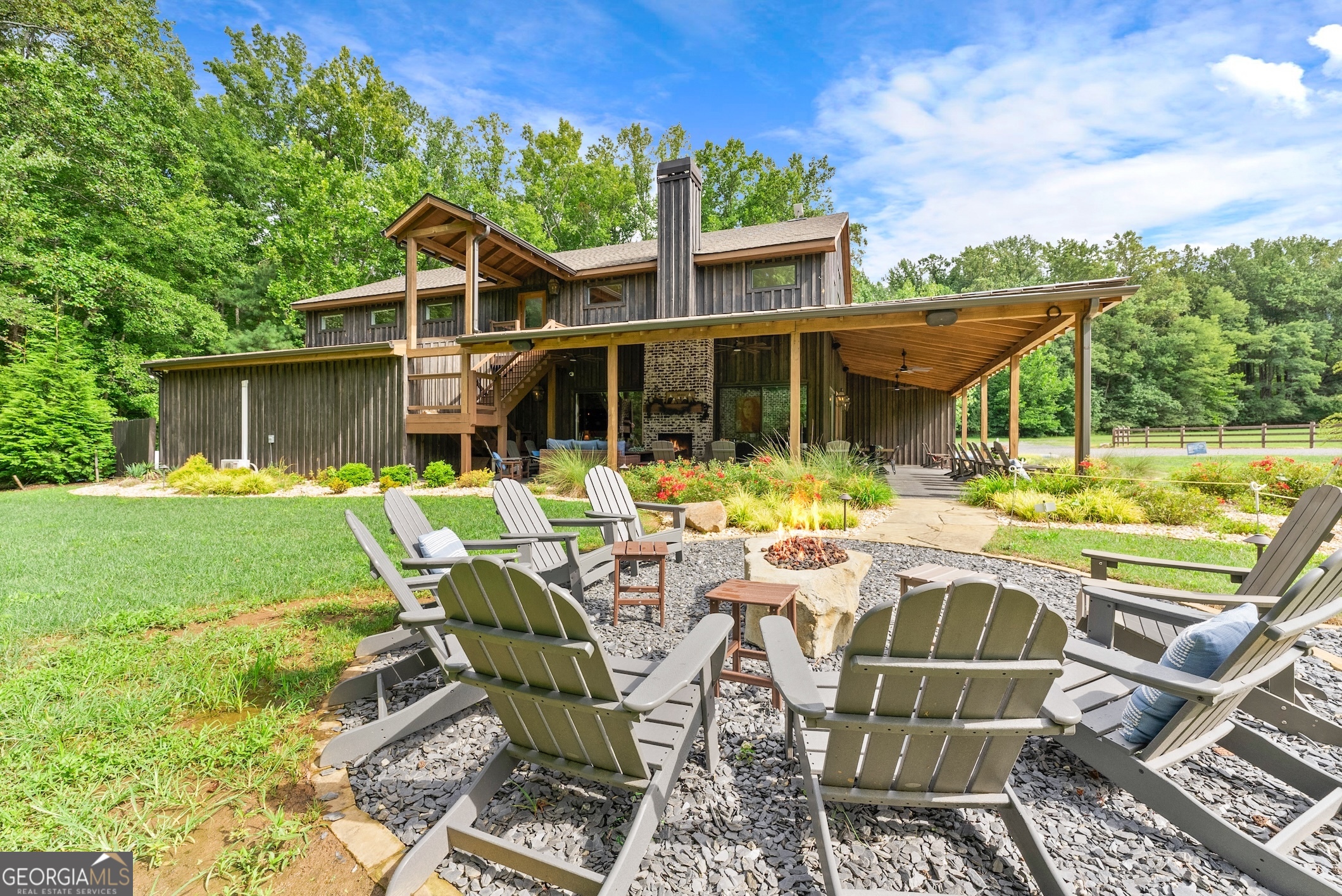 253 Happy Trails Way