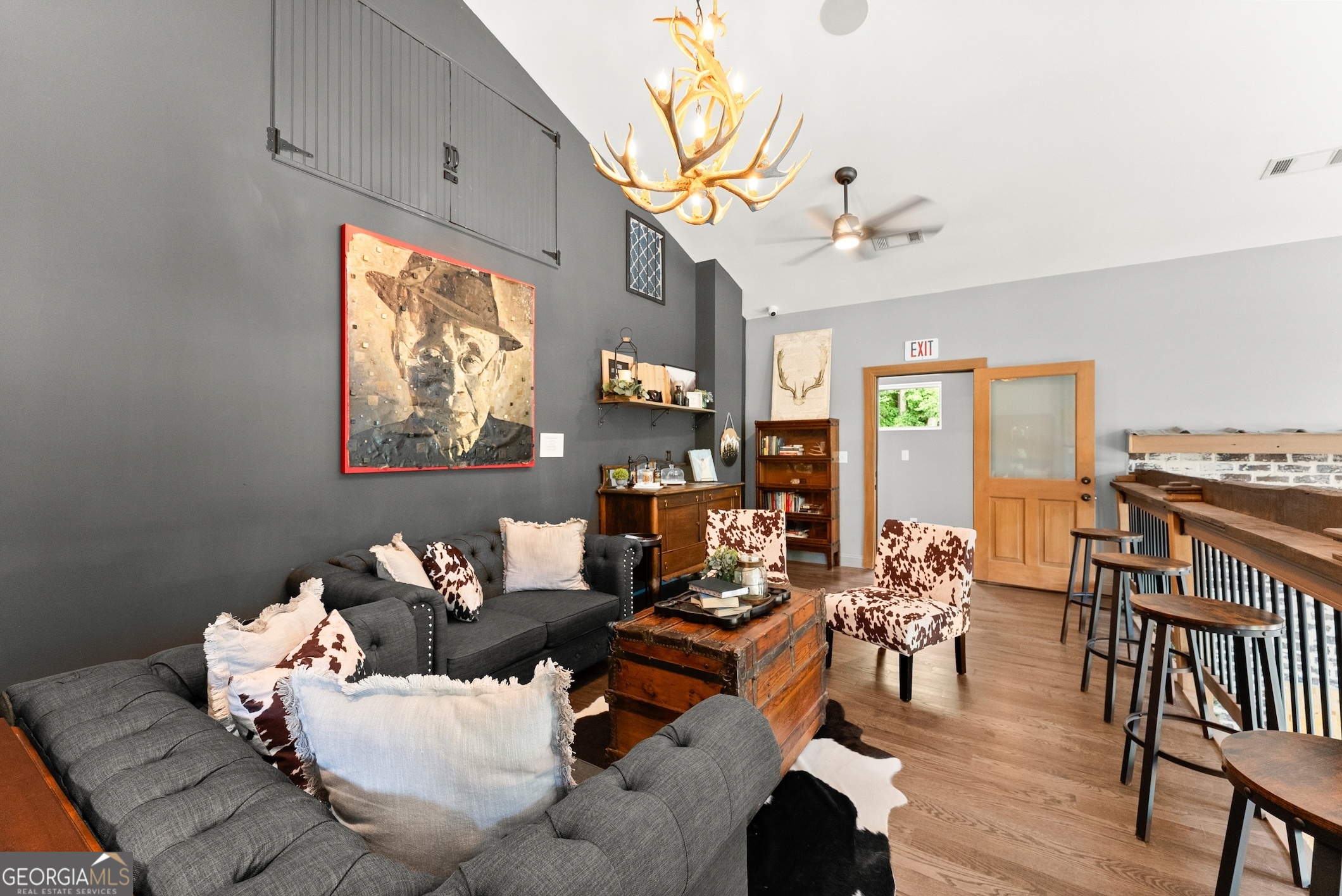 253 Happy Trails Way