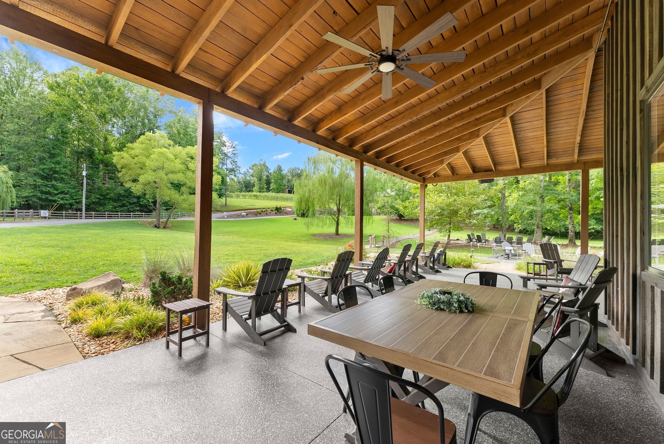 253 Happy Trails Way
