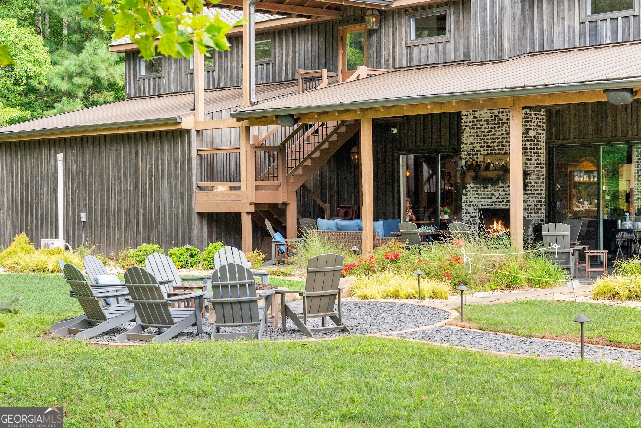 253 Happy Trails Way