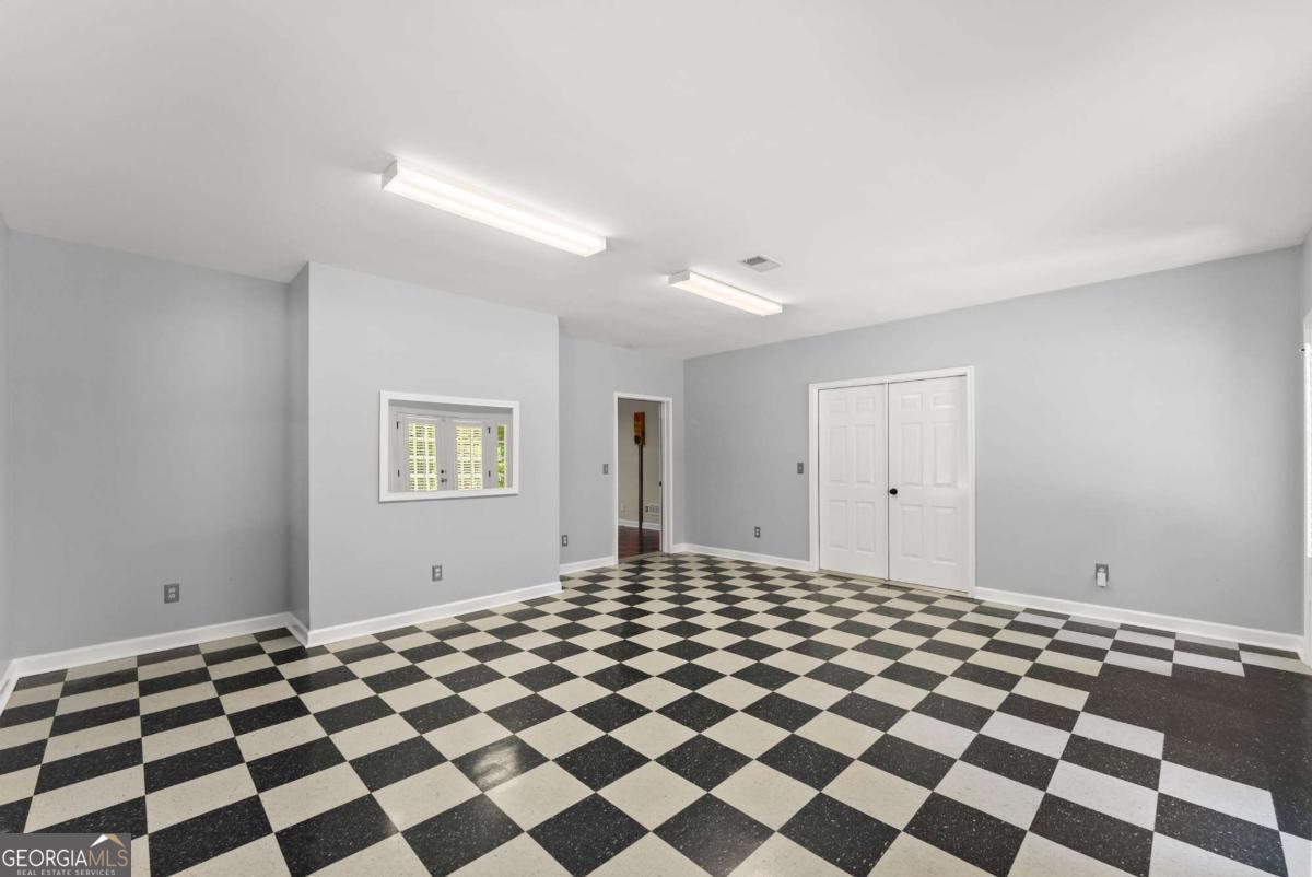 5755 Hopewell Road