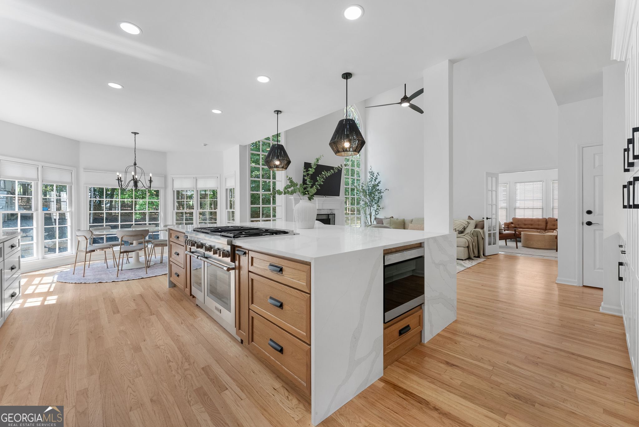 9345 Nesbit Lakes Drive