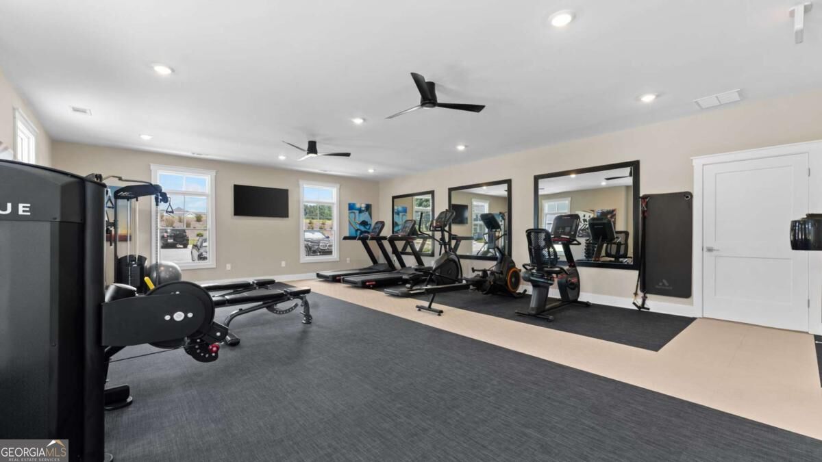 3337 Fishpond Circle