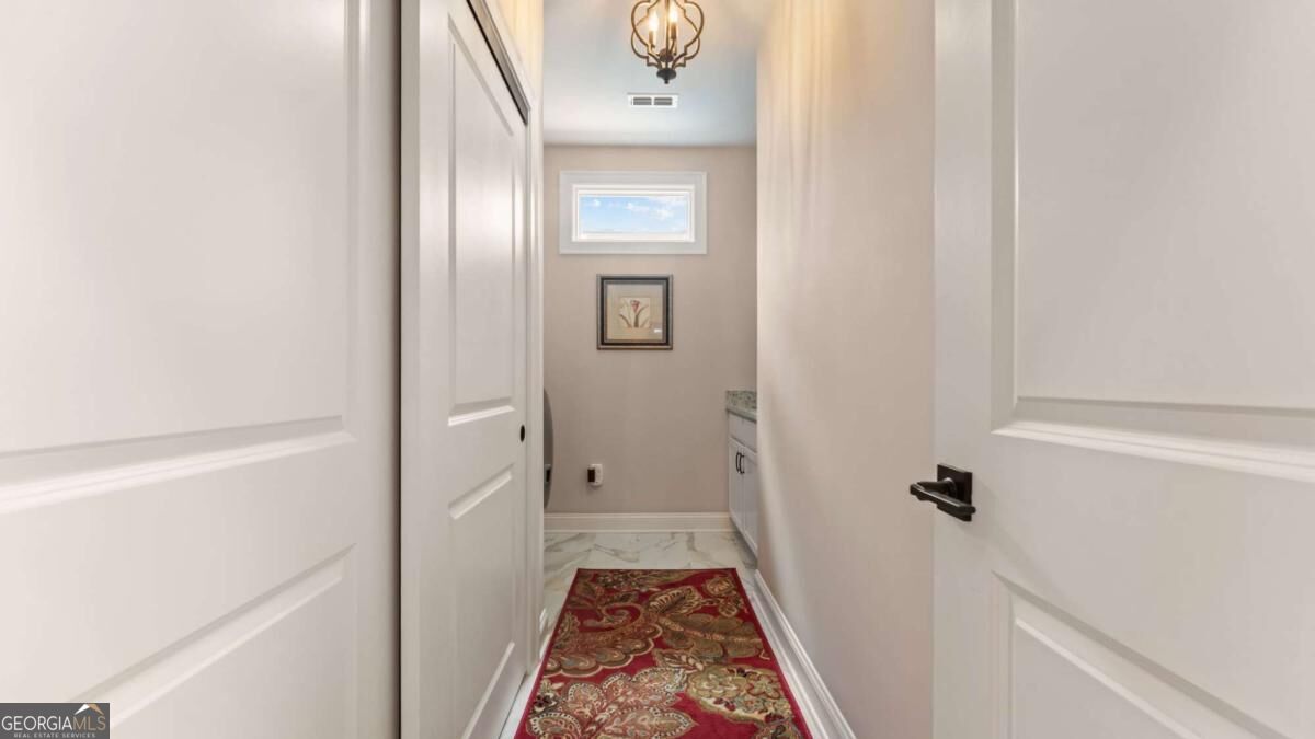 3337 Fishpond Circle