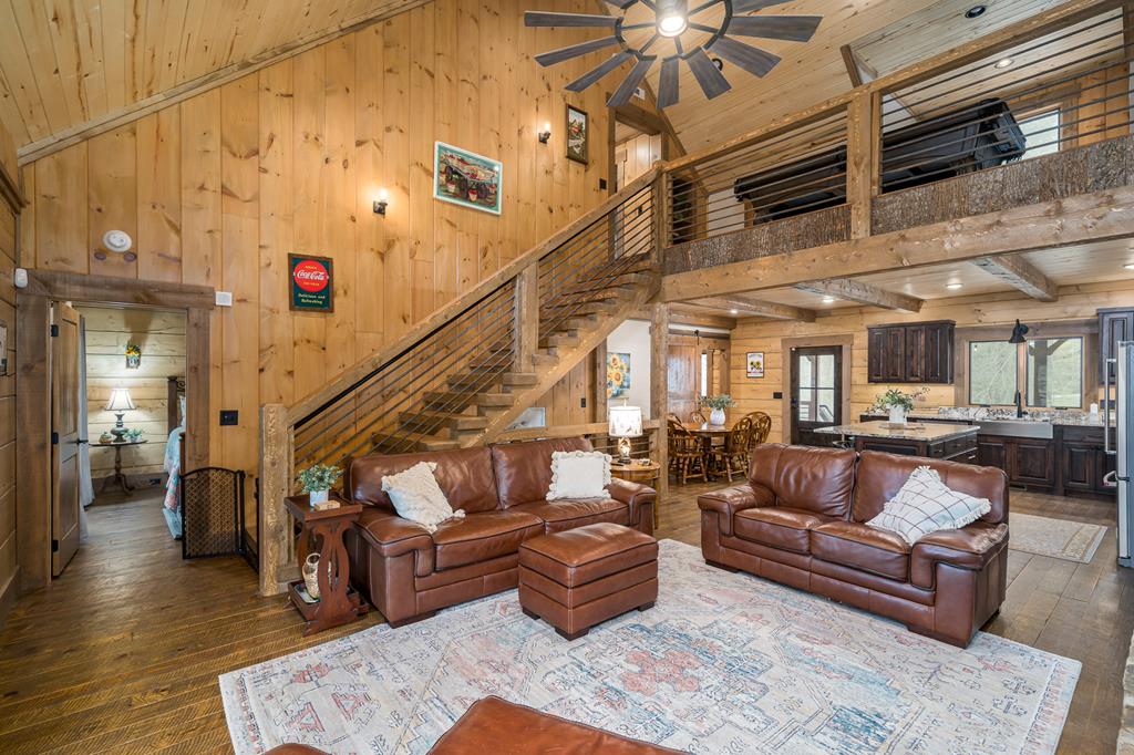 70 Cabin Ct