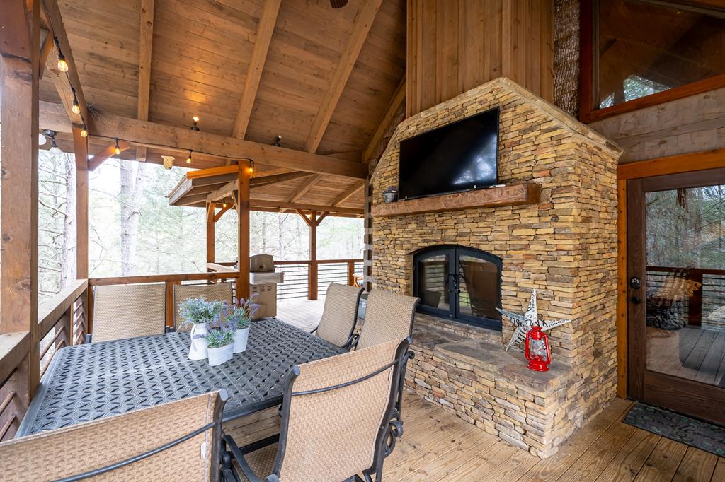 70 Cabin Ct