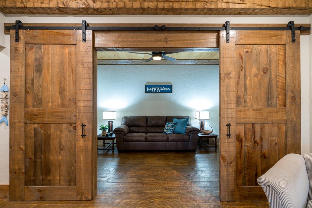 70 Cabin Ct