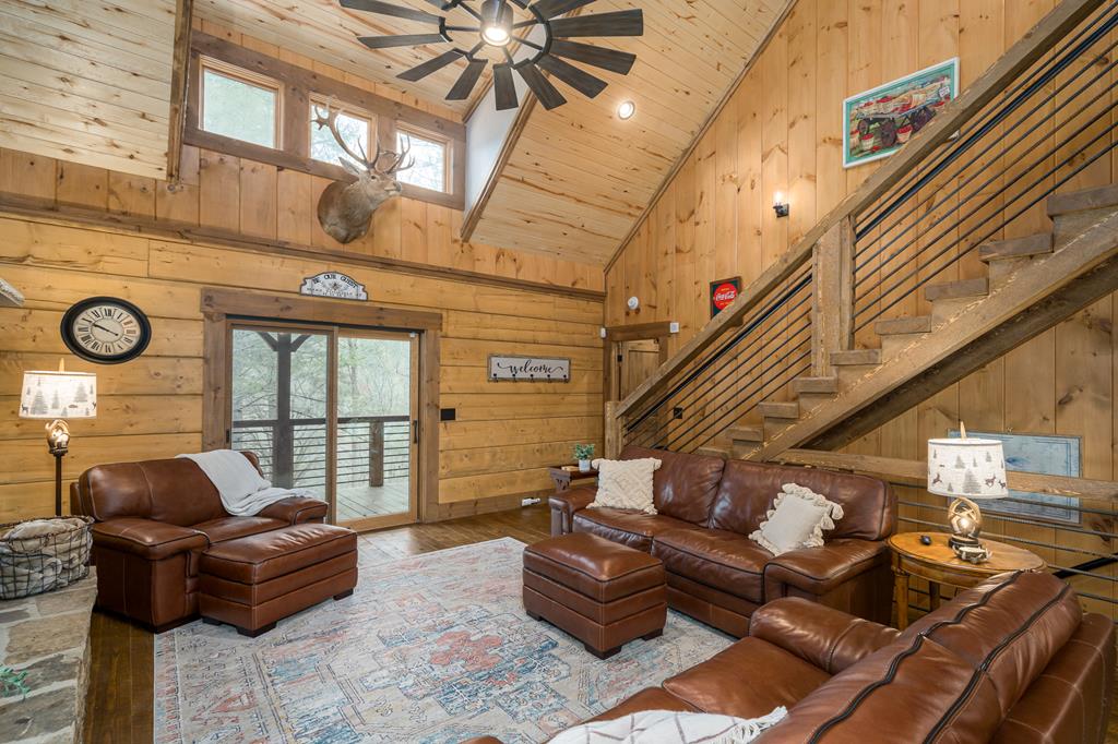 70 Cabin Ct