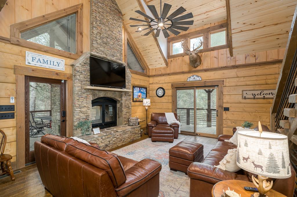 70 Cabin Ct