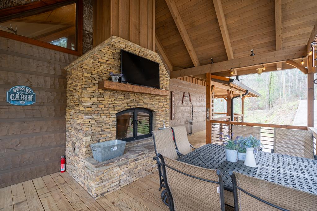 70 Cabin Ct