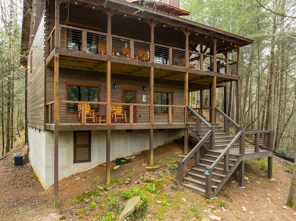 70 Cabin Ct