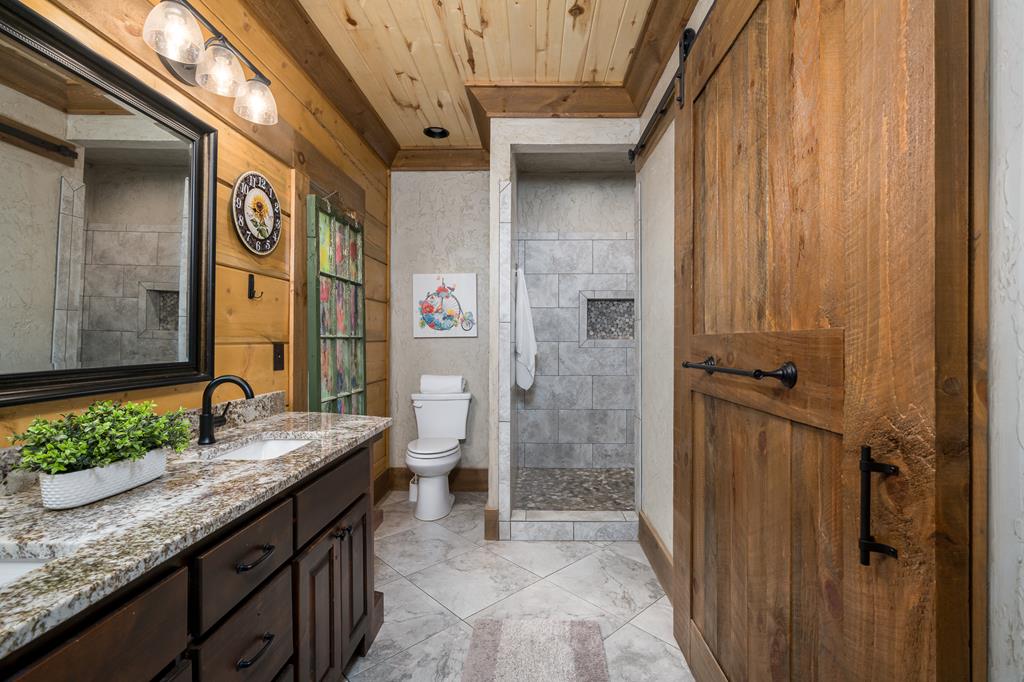70 Cabin Ct