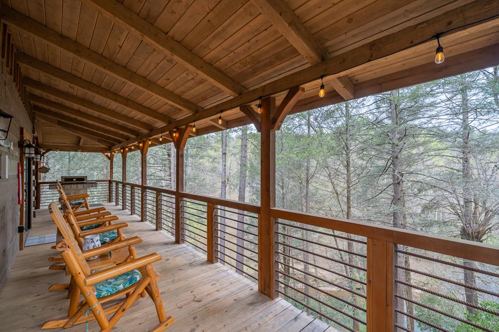 70 Cabin Ct