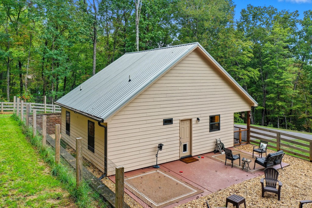 415 Woods Road
