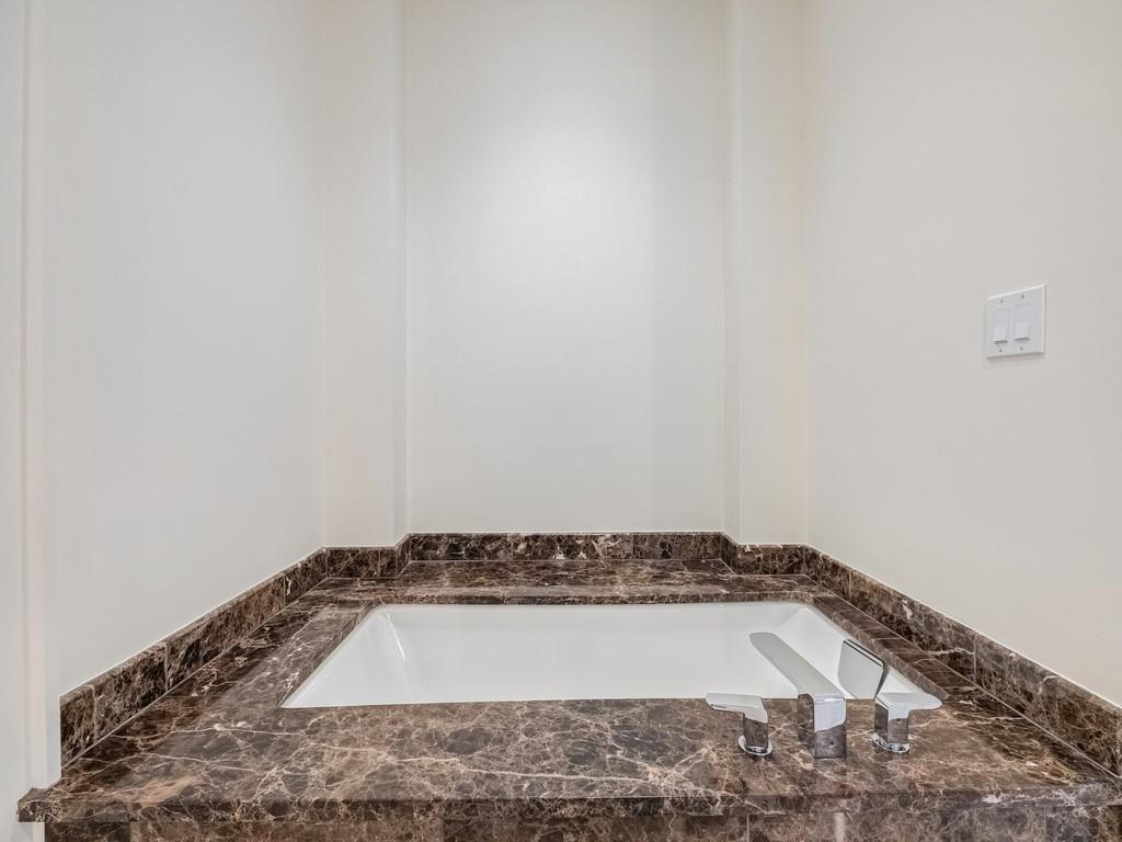 1065 Peachtree Street NE Unit 2701