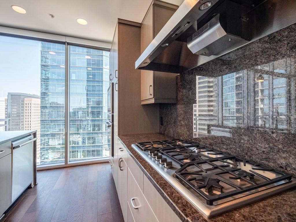 1065 Peachtree Street NE Unit 2701