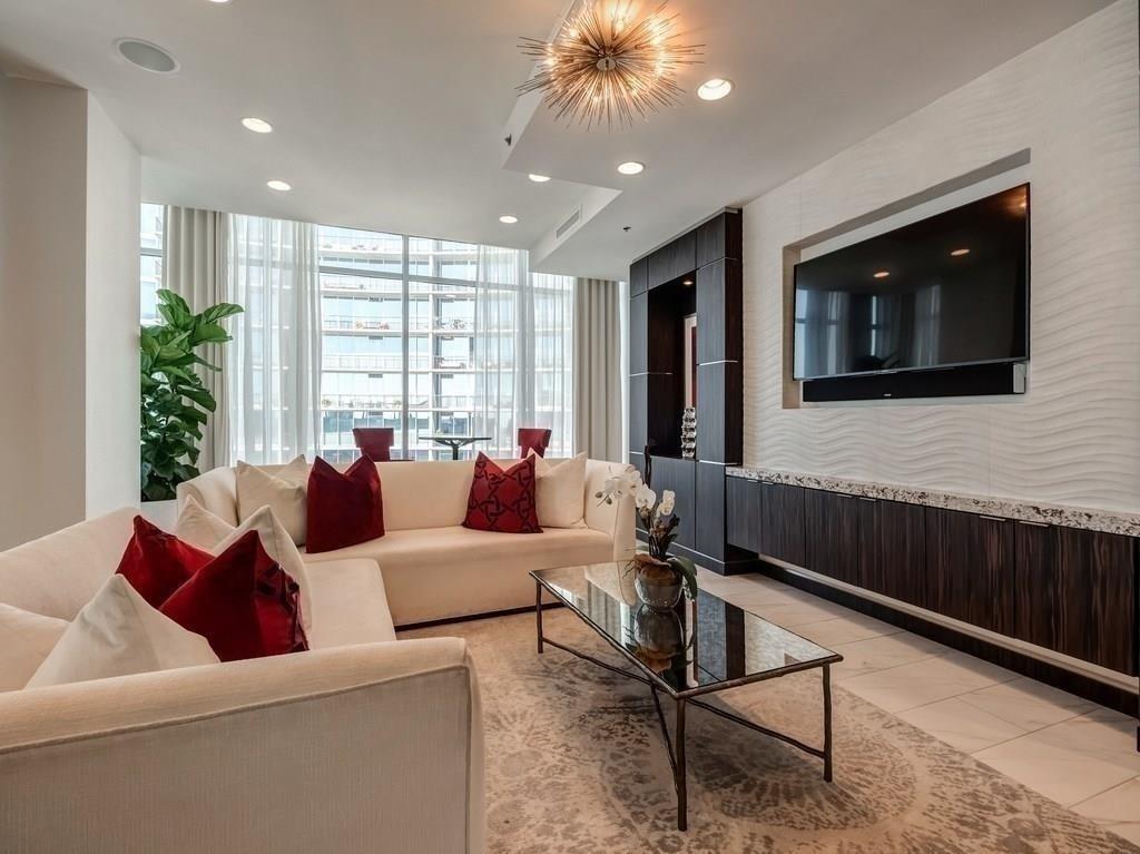 1065 Peachtree Street NE Unit 2701