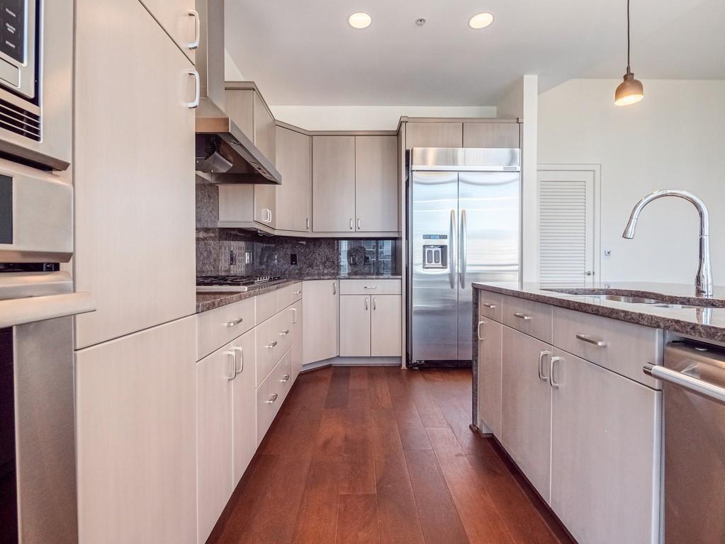 1065 Peachtree Street NE Unit 2701